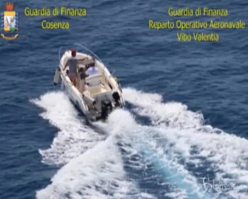 Cetraro, abbordaggio alle tonnare: 4 arresti