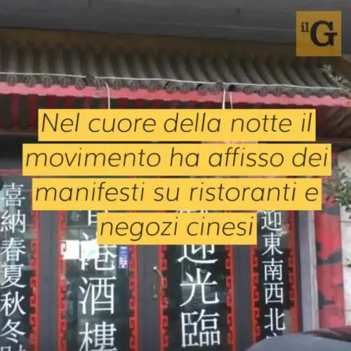 Bufera sui volantini di Forza Nuova su negozi cinesi: "Coronavirus? Compra italiano"