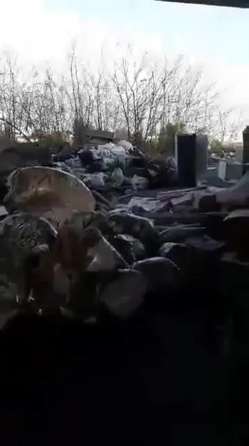 La discarica abusiva di Napoli