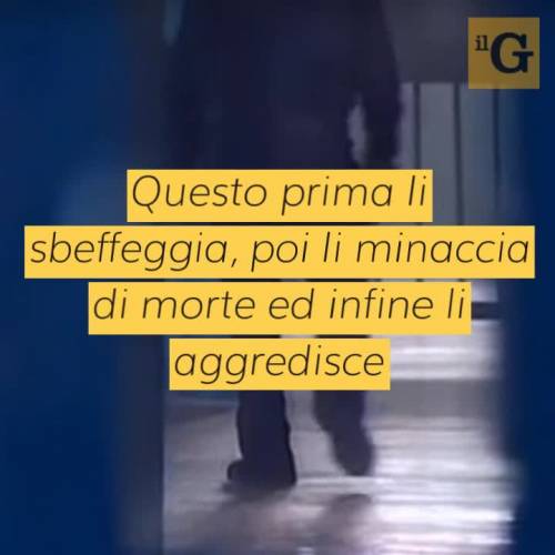 Poliziotti spostano detenuto magrebino per metterlo in sicurezza, lui li minaccia e li pesta