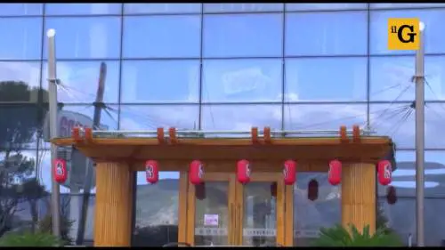 A Napoli assalto ai supermercati e negozi cinesi chiusi