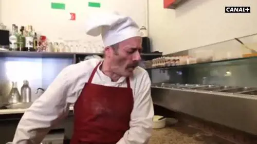 Lo spot choc: la pizza al coronavirus