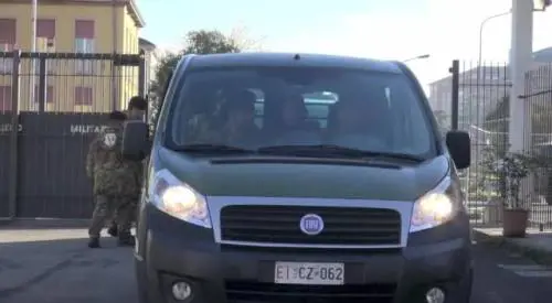 I medici dell'esercito partono per Lodi