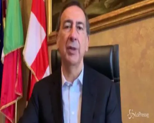 Coronavirus, Beppe Sala: "Gratis parcheggi in tutta Milano"