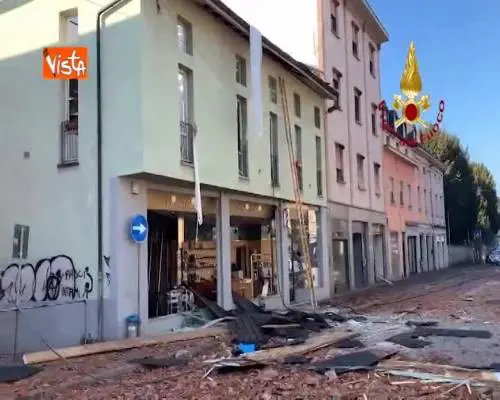 Esplode palazzina nel Bergamasco, un morto 