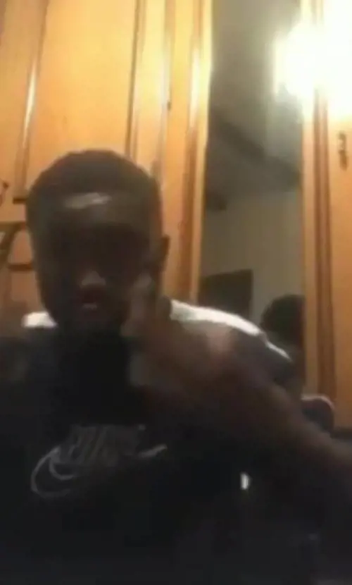 Il video choc dello straniero che chiede al Coronavirus di uccidere i bianchi razzisti, Salvini e la sua gente
