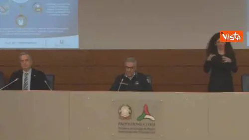 Coronavirus, Borrelli: "33.190 casi positivi, 427 nuovi decessi e 415 guariti"
