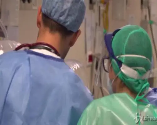 Terapia intensiva a Bergamo: viaggio nella trincea contro il Coronavirus