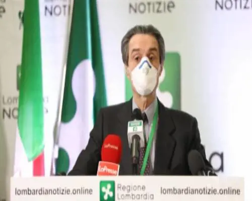 Coronavirus, Fontana: "Produciamo mascherine, da Armani i camici"