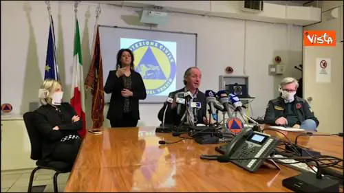 Zaia: "No assembramenti ma niente multe entro i 200 metri da casa"