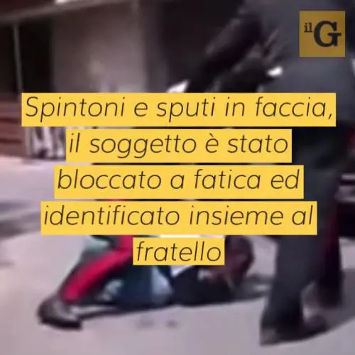 Beccato ubriaco in piazza, pakistano si scaglia contro militari e li prende a sputi
