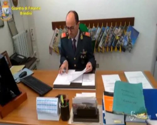 Truffa di mascherine in Puglia, denunciato imprenditore