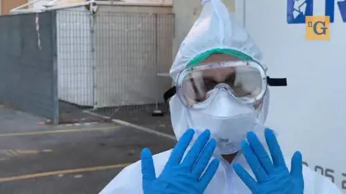 Coronavirus, il tampone drive-in