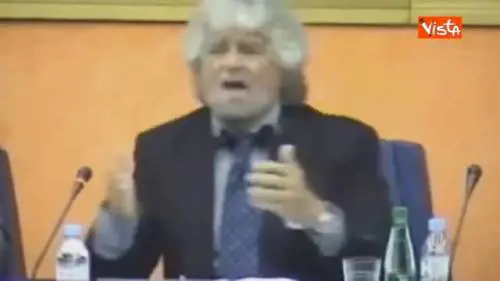 Grillo all'Ue nel 2014: "Non date i soldi all'Italia, vanno alla Mafia"
