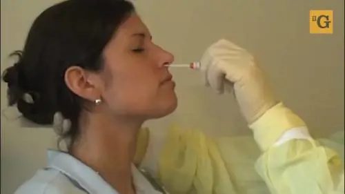 La "battaglia" dei tamponi, ecco la task-force di volontari contro il Covid