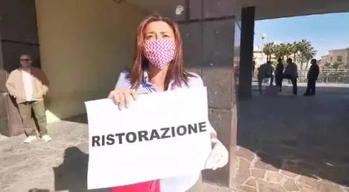 Le partite Iva in piazza a Sanremo per protestare contro il governo