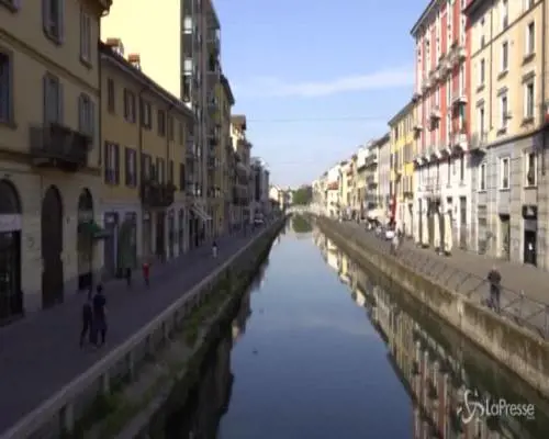 Milano, Navigli semideserti dopo le polemiche