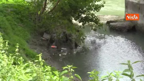 Accampamenti e vagabondi sotto i ponti del Tevere a Roma