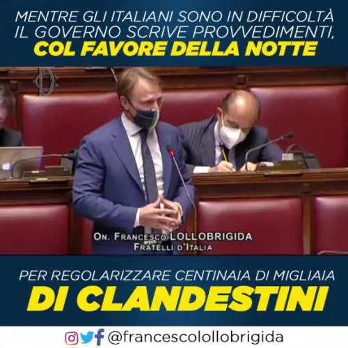 Lollobrigida: "Col favore della notte il governo regolarizza i clandestini"