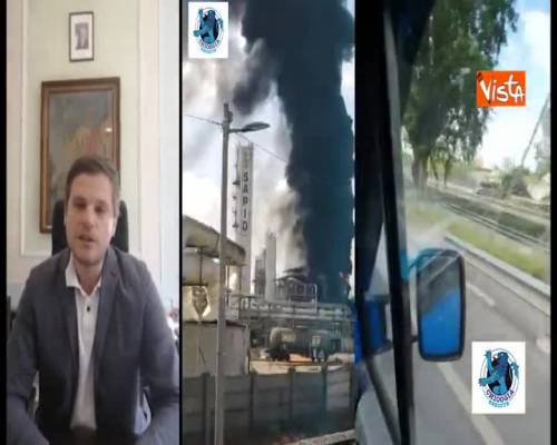  Incendio a Marghera, il sindaco di Mira: “Chiudete le finestre e non uscite di casa” 