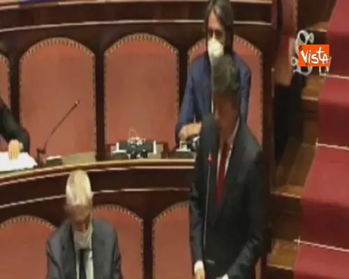 Renzi a Bonafede: "Noi non siamo come voi, altrimenti avremmo invocato dimissioni"