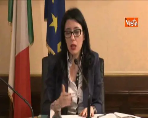 Azzolina: "Studente non è un imbuto da riempire di conoscenze"