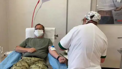 Livorno, i militari del 185° RRAO in prima linea per donare il sangue