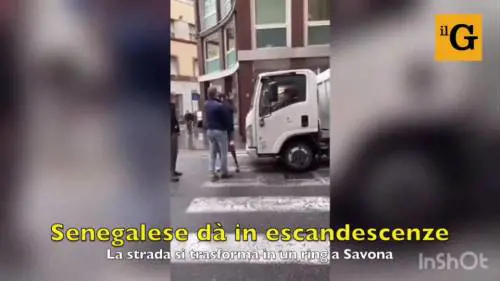 Straniero dà in escandescenze ed è subito incontro di boxe