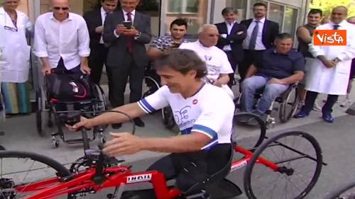 Alex Zanardi, grave incidente in handbike a Pienza, il servizio
