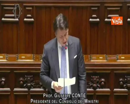 Dl semplificazione, Conte: "E' indispensabile per la ripresa" 