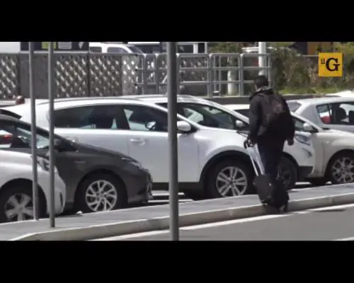 Dall'aeroporto all'appartamento dei connazionali: ecco come si è diffuso il virus a Fiumicino