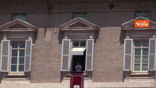 Santa Sofia, papa Francesco: "Sono molto addolorato"