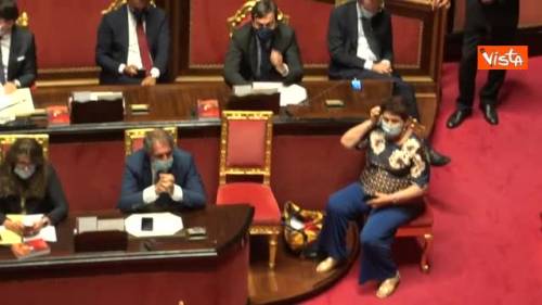 Casellati richiama maggioranza in Aula mentre parla Salvini: "Nessuno è stato interrotto"