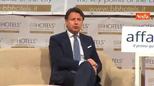 Coronavirus, Conte: "Lavorato sempre con coscienza e responsabilità"