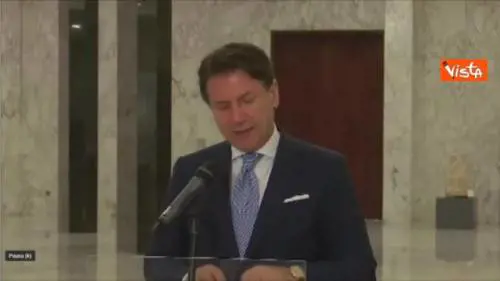 Conte a Beirut: "Italia al fianco del Libano, ma avvii programma di riforme"