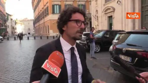 Mes, Toninelli: “Non è una cosa necessaria per il Paese”