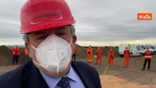 Posa della prima pietra dell'ospedale San Cataldo, Emiliano: "Giorno di festa per Taranto"