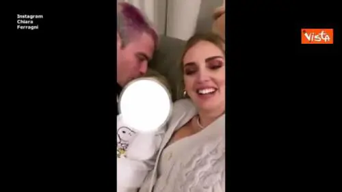 Chiara Ferragni avrà una bambina, l'annuncio sui social con il figlio Leone