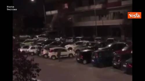 Spacca con una spranga 56 auto ai Colli Albani, arrestato un 41enne a Roma
