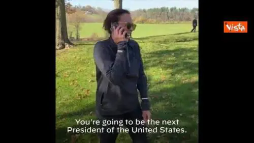 Usa 2020, Kamala Harris chiama Biden dopo la vittoria: "Ce l'abbiamo fatta"