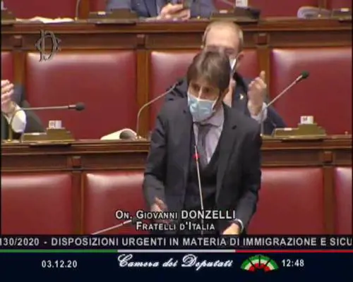L'attacco di Donzelli che fa scattare la reazione dei dem