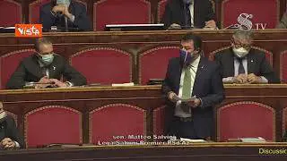 Salvini: "No italiani discriminati, non rubateci il Natale"