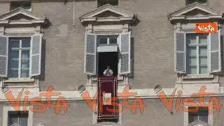 Papa Francesco: "Il consumismo ci ha sequestrato il Natale"