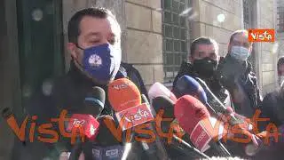 Salvini: “Conte? Scomparso. Troppo impegnato a litigare con Renzi”