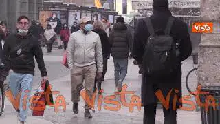 Milano si sveglia in zona rossa: il centro è vuoto. Ecco il confronto con gli ultimi giorni di shopping