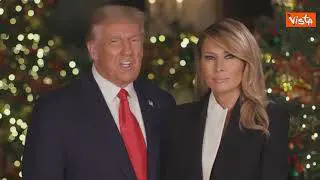 Il video di auguri di Natale di Trump e Melania: "Ispirati dal coraggio degli americani”