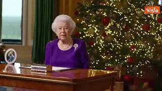 Il discorso alla nazione della Regina Elisabetta: "Che la speranza ci guidi nei tempi a venire"