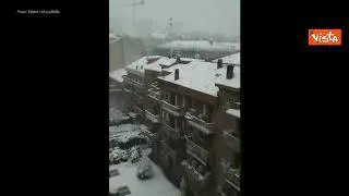 Neve a Milano, i video degli utenti di Twitter