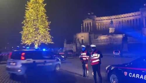 La notte di Capodanno: i controlli delle forze dell'ordine per le strade di Roma