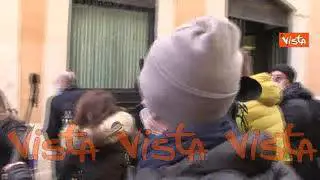 L’uscita di Vito Crimi da Montecitorio dopo il discorso di Conte